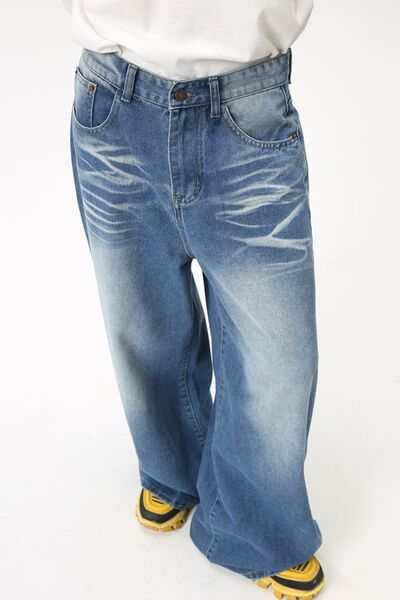 Wide Leg Jeans with Pockets