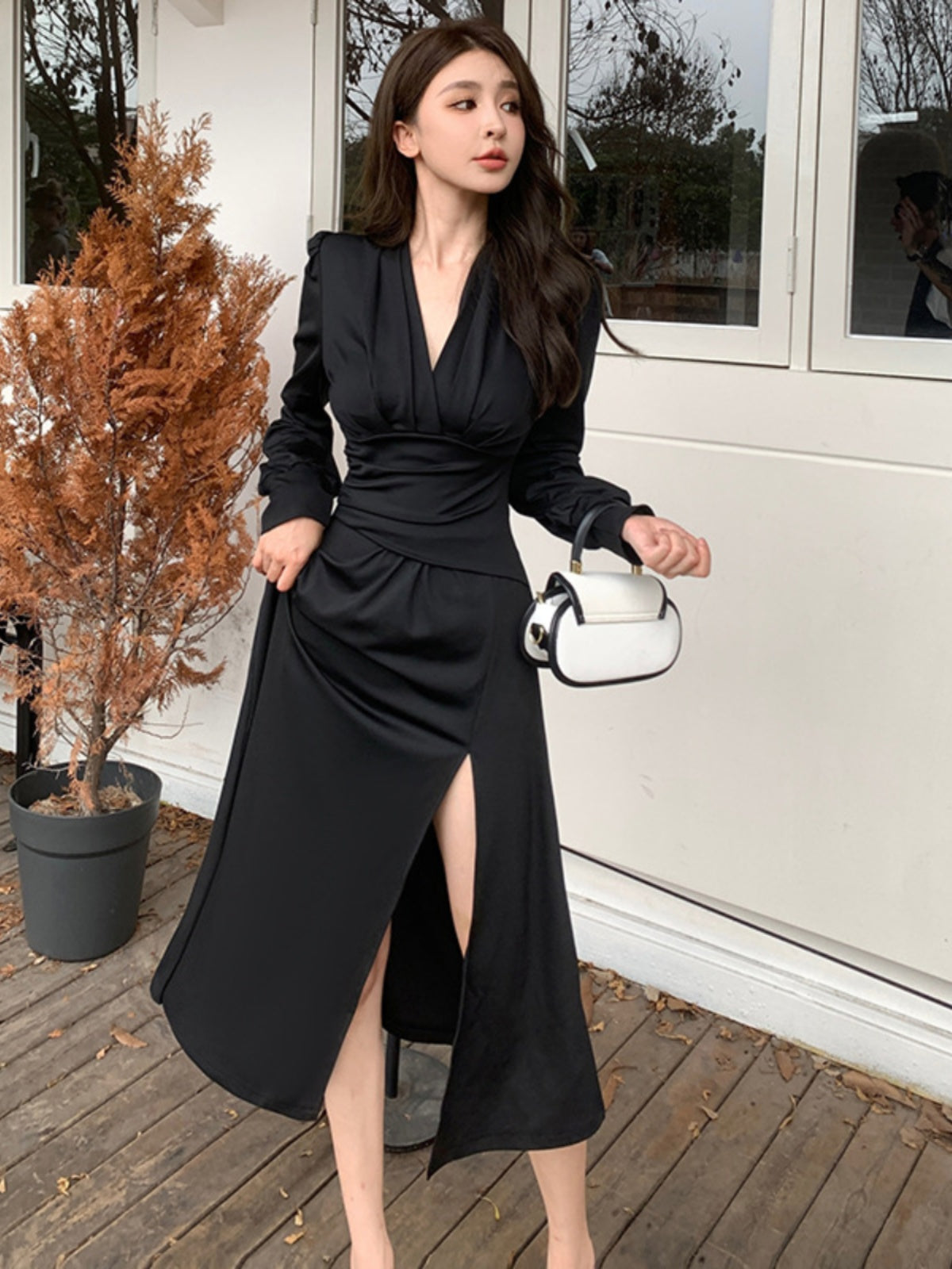 Spicy Adult Lady like Woman Wind Black Elegant V Neck Dress