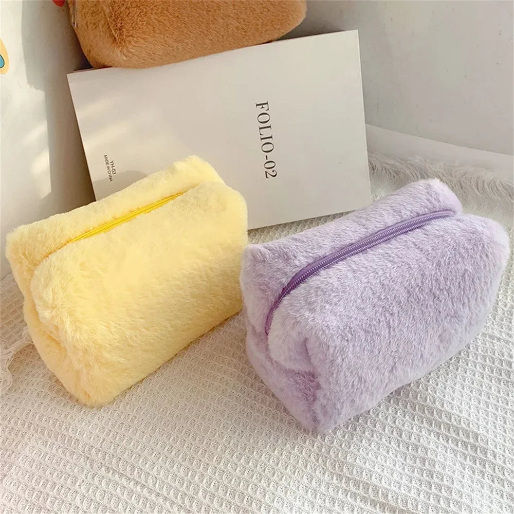 Fur Makeup Bags for Women Soft Travel Cosmetic Bag Organizer Case Young Lady Girls Make Up Case Necessaries 1 Pc Solid Handbags