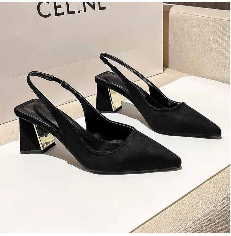 Pointed high heels, women's thick heels, 2024 spring/summer new retro style fashionable sandals